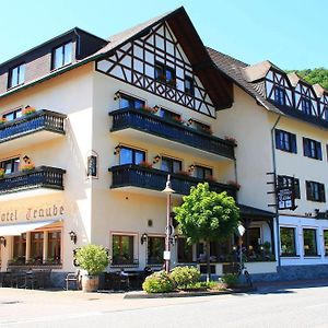لوف Moselhotel & Restaurant Zur Traube Gmbh Exterior photo