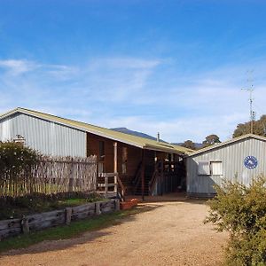 Merrijig Lodge Exterior photo