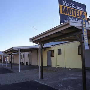 فيرلي Mackenzie Motels Exterior photo
