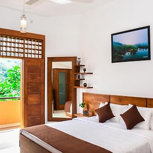 Kandyan Gateway By Unique Hotels Exterior photo