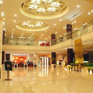 جوشوان New Overseas Chinese Hotel Interior photo