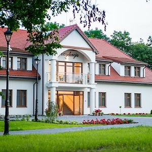 Bełchatów Rezydencja Dwor Polski Exterior photo