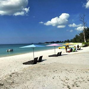 Sijuk Belitung Holiday Resort Exterior photo
