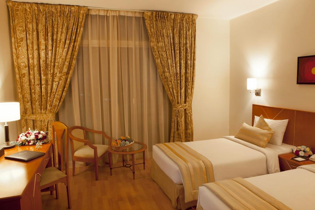 فندق دبيفي  فندق لاندمارك الغرفة الصورة