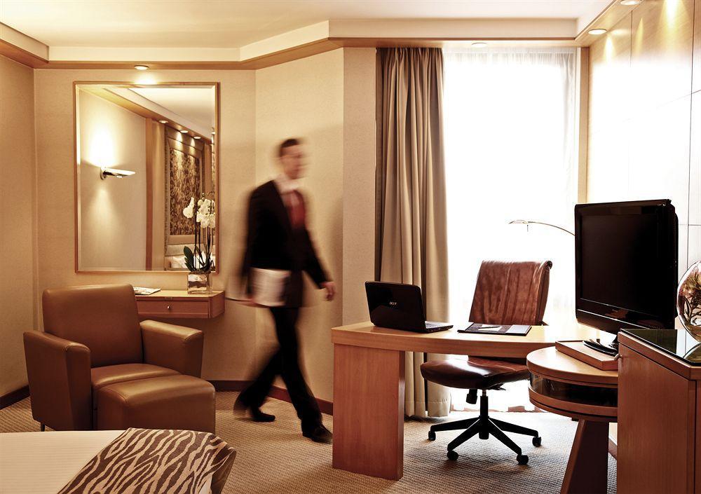 فندق فندق ميلينيوم غلوستر لندن الغرفة الصورة