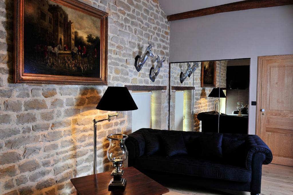 Donchery Le Domaine Chateau Du Faucon الغرفة الصورة