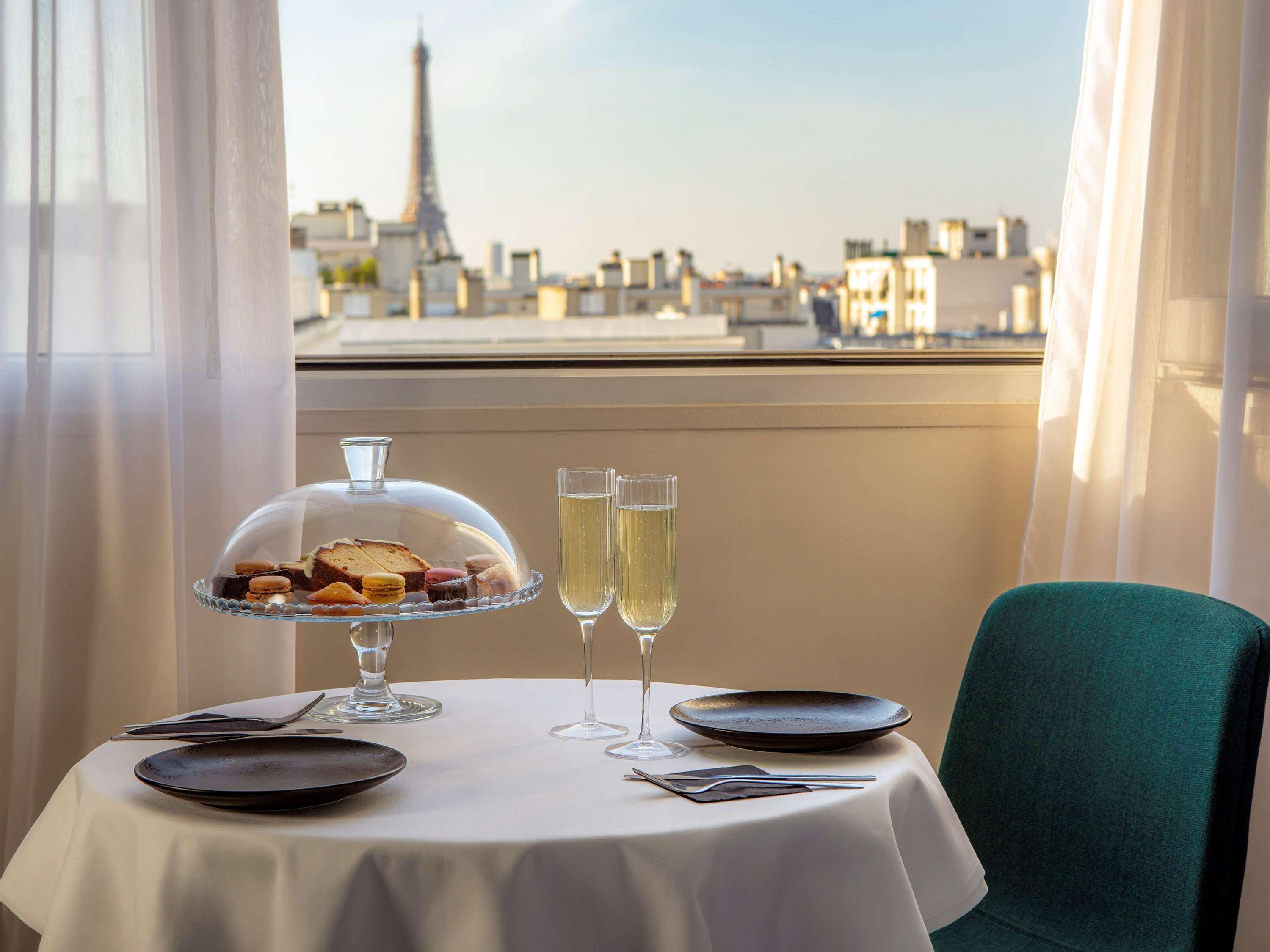 فندق هوليداي إن باريس مونبارناس باستور المظهر الخارجي الصورة