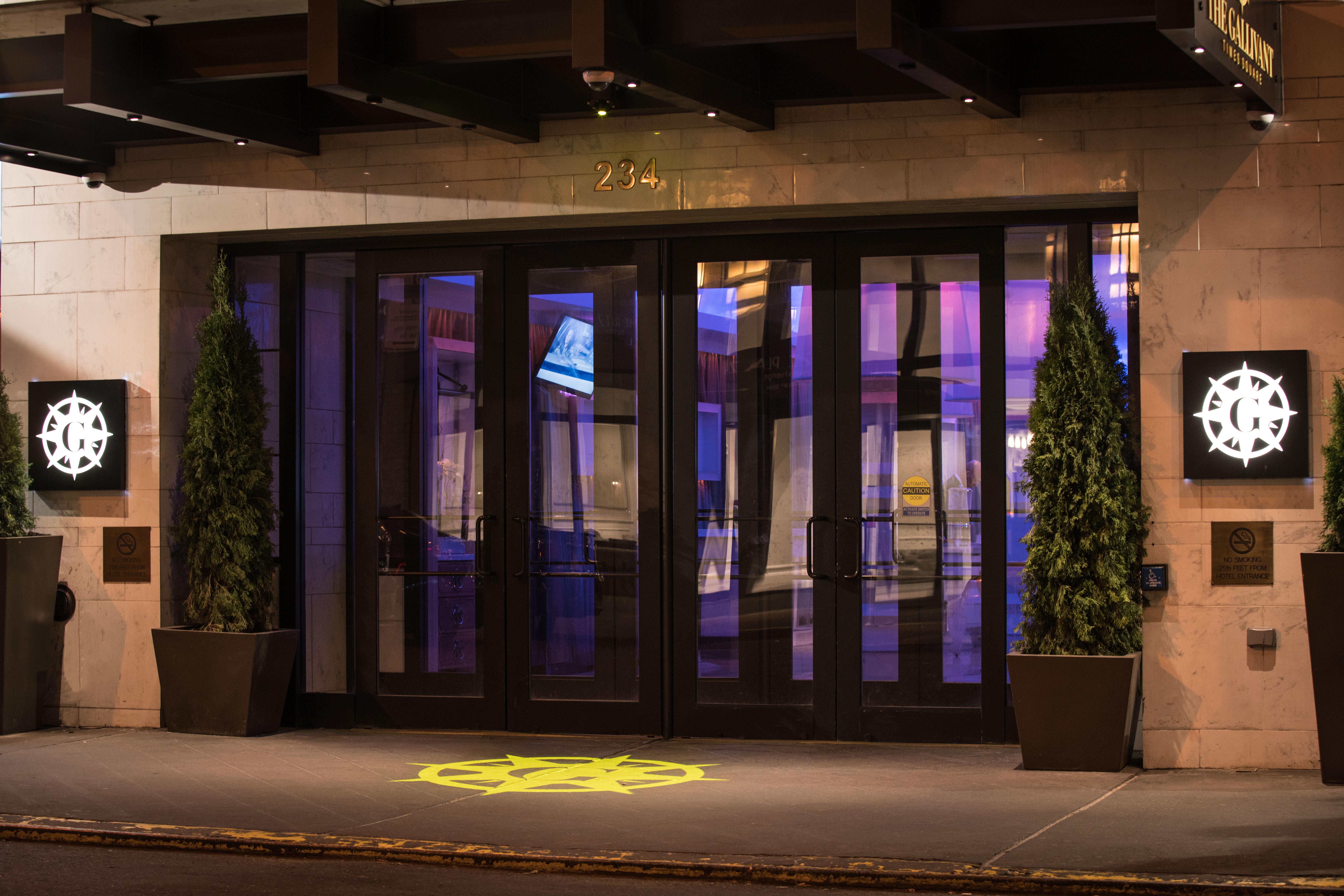 فندق نيو يوركفي  ذا غاليفانت تايمز سكوير المظهر الخارجي الصورة