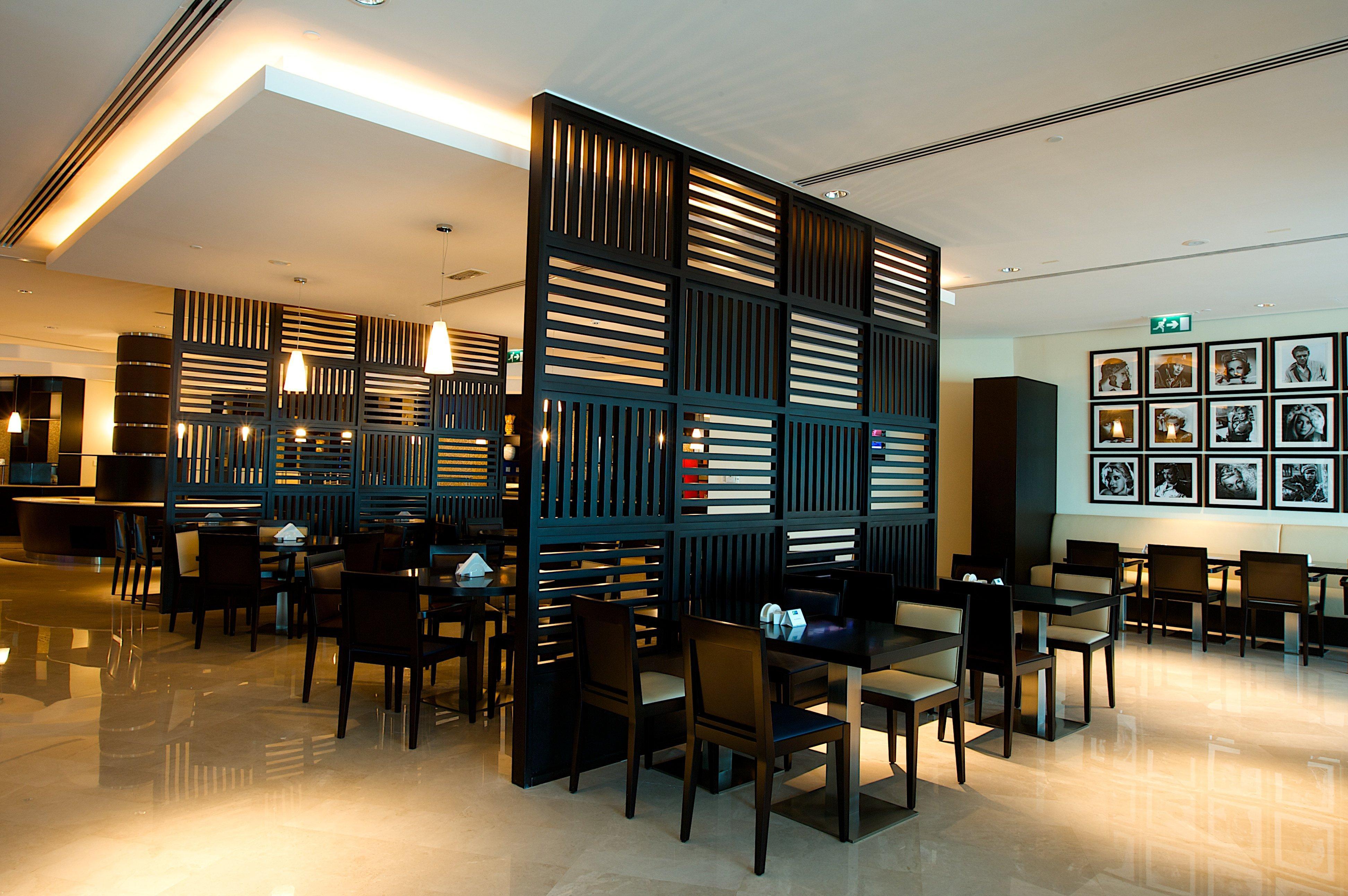 فندق هوليداي إن اكسبرس دبي - مطار دبي المطعم الصورة