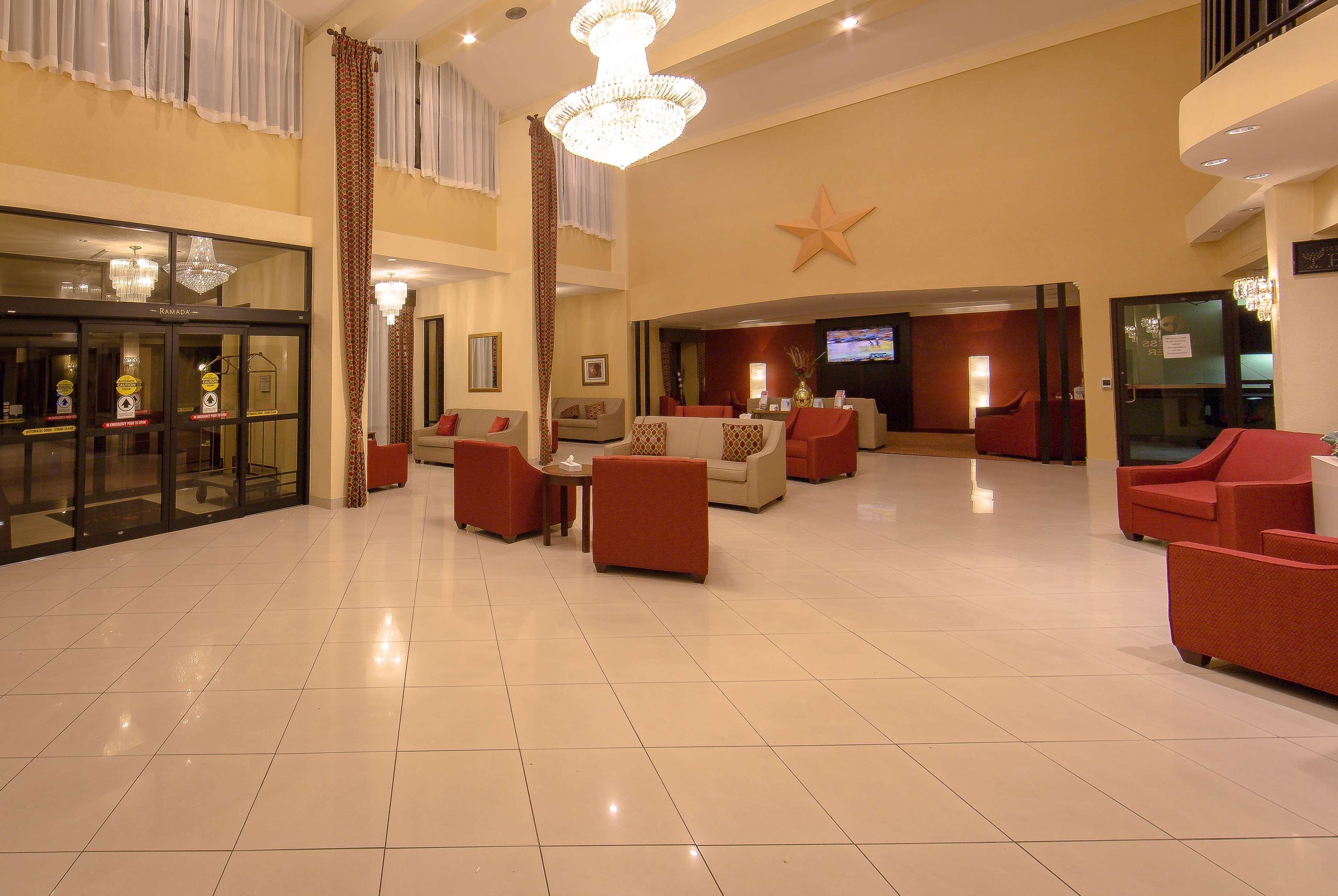 فندق همبلفي  رامادا باي ويندام هيوستن مطار إنتركونتيننتال الشرقي المظهر الخارجي الصورة