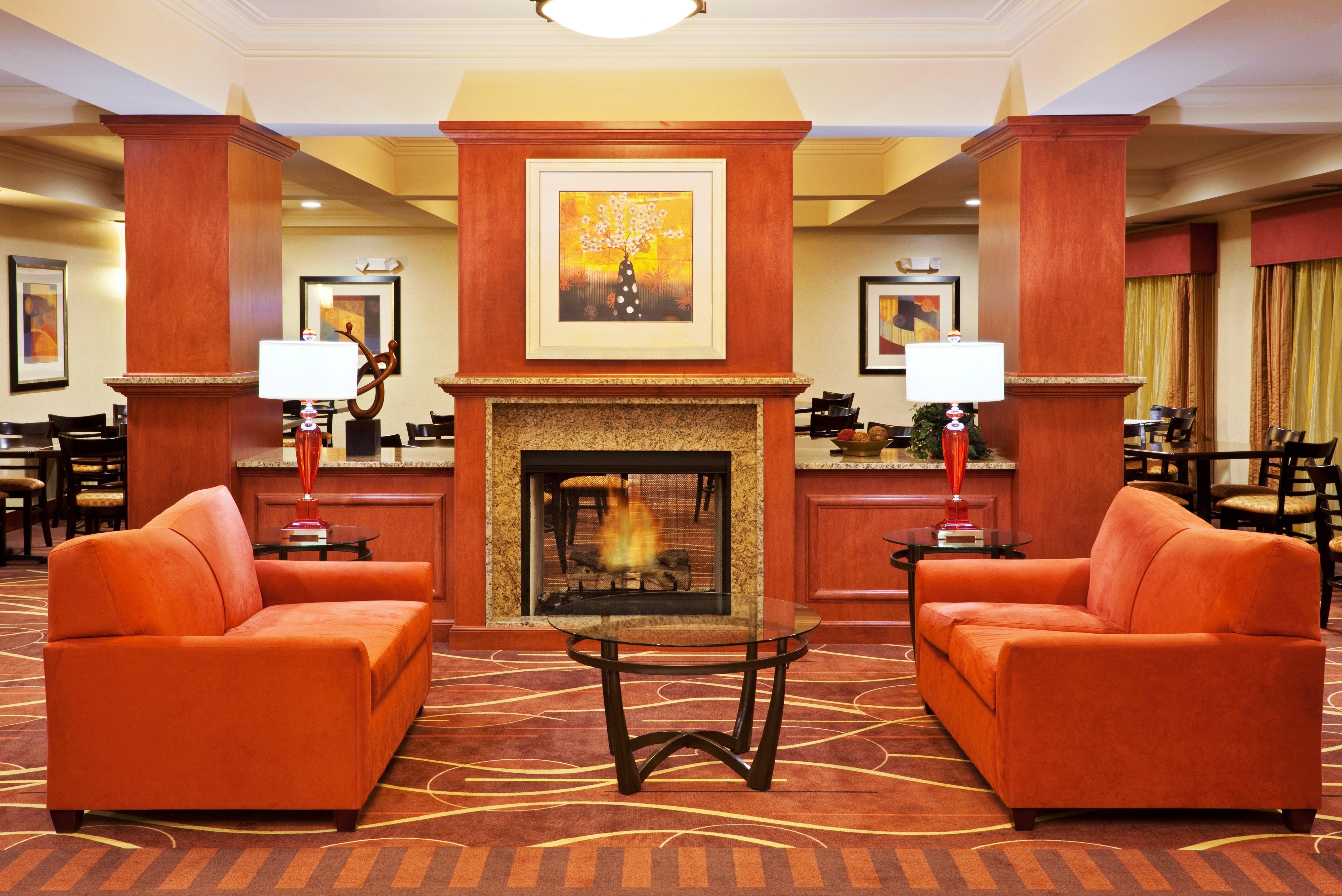فندق فندق وأجنحة هوليداي إن إكسبريس تشيهاليس - سينتراليا المظهر الخارجي الصورة