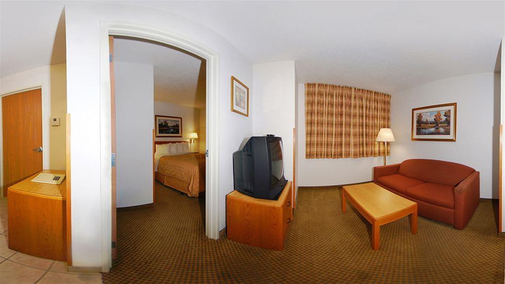 فندق أجنحة مينستاي سيدار رابيدز المظهر الخارجي الصورة