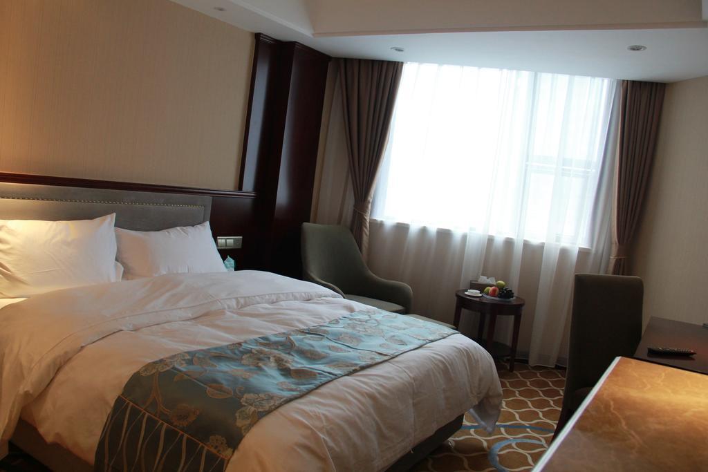 تشنجدو Zhufeng Hotel الغرفة الصورة