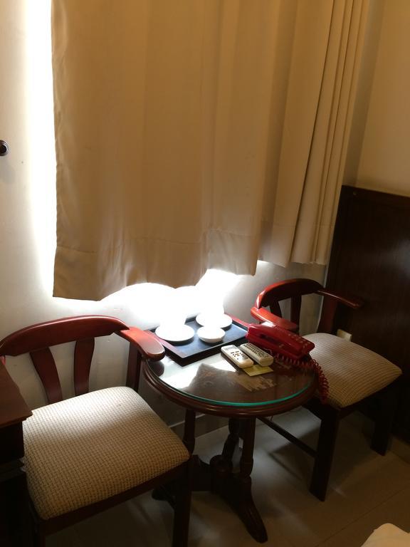 فندق مدينة هوشي منهفي  إمبيريال سايجون هوتل الغرفة الصورة
