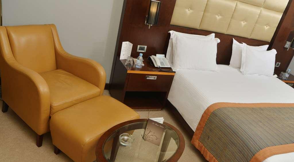 فندق الدار البيضاءفي  فندق فرح كازابلانكا الغرفة الصورة