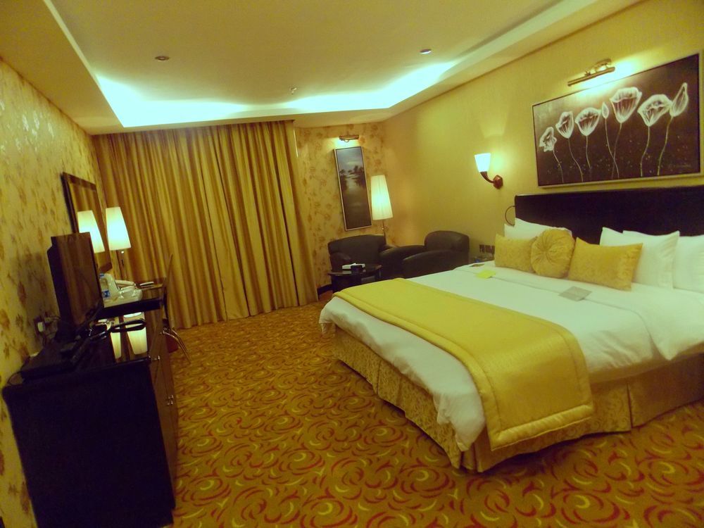 فندق الرياضفي  فندق قصر الواحة الغرفة الصورة
