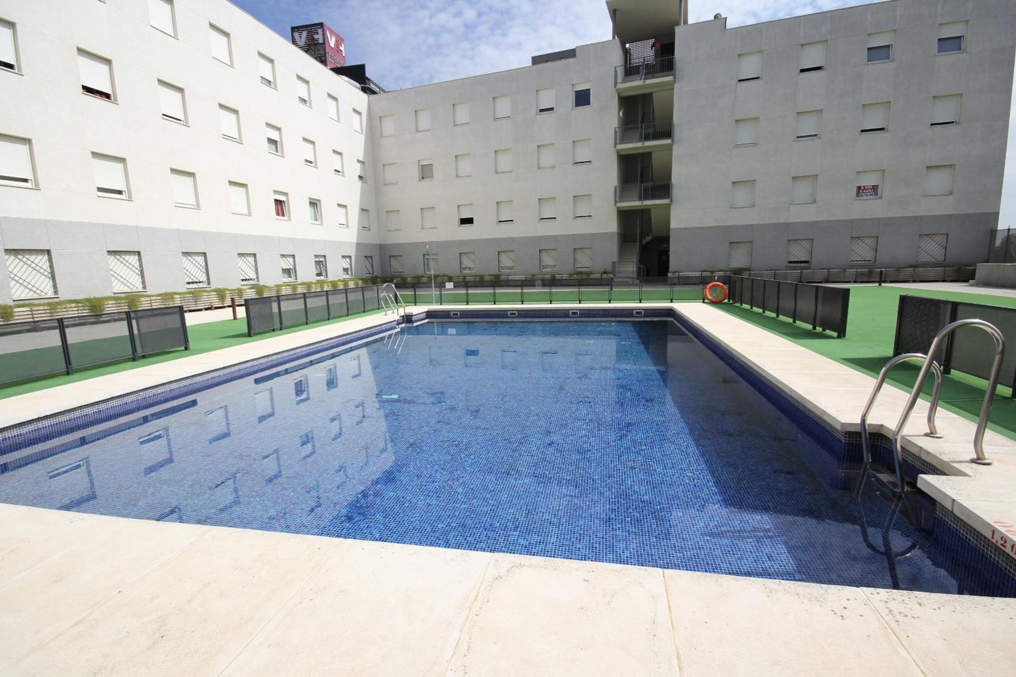 بورموخوس Apartamentos Vertice Sevilla Aljarafe المظهر الخارجي الصورة