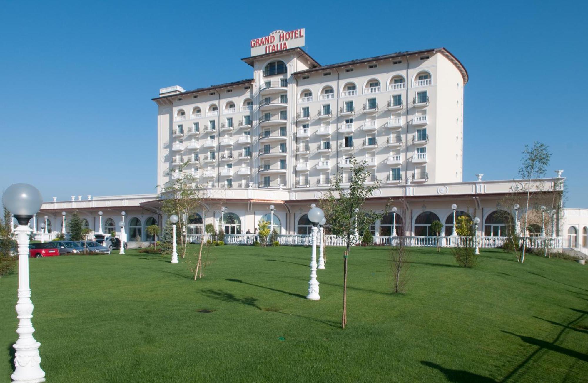 كلوج-نابوكا Grand Hotel Italia المظهر الخارجي الصورة
