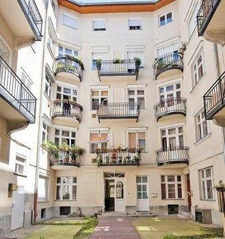 بودابست Dunaflat - Puccini Apartment المظهر الخارجي الصورة