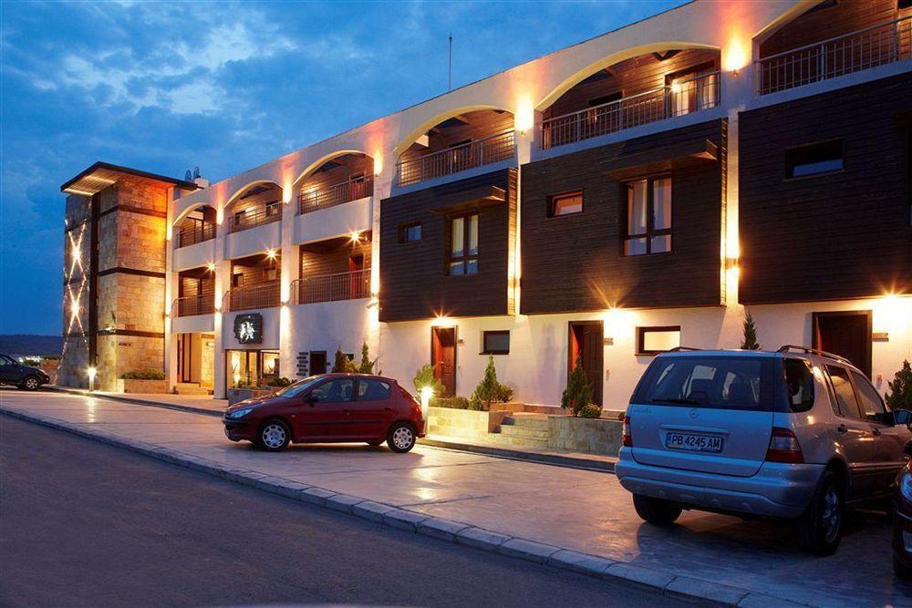 سوزوبول Ofir Apartment Hotel المظهر الخارجي الصورة