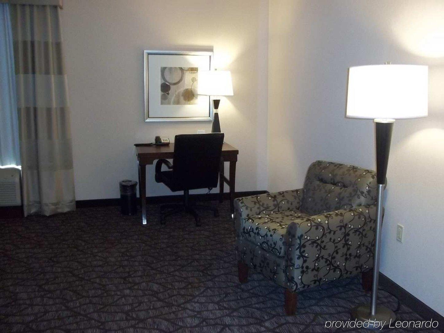 فندق هامبتون إن آند سويتس هيوستن باسادينا الغرفة الصورة