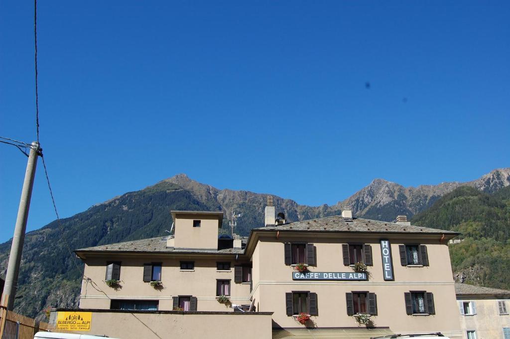سوندالو Hotel Delle Alpi المظهر الخارجي الصورة
