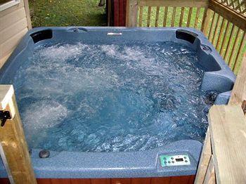 كولينغوود Blue Mountain Rentals - 5 Bed-Hot Tub المظهر الخارجي الصورة