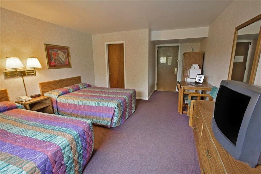 Budgetel Inn And Suites - غلين الين الغرفة الصورة