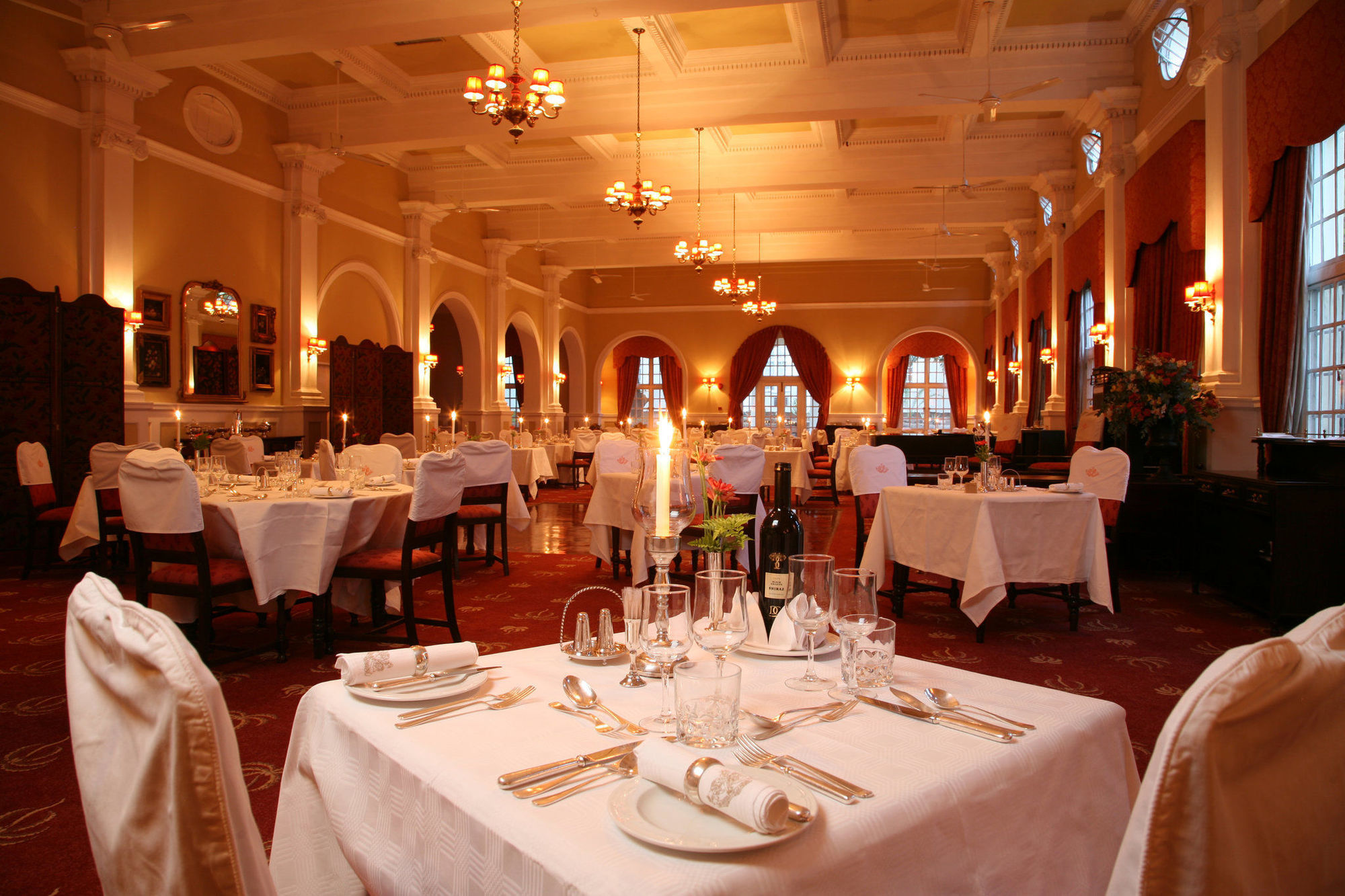 The Victoria Falls Hotel المطعم الصورة