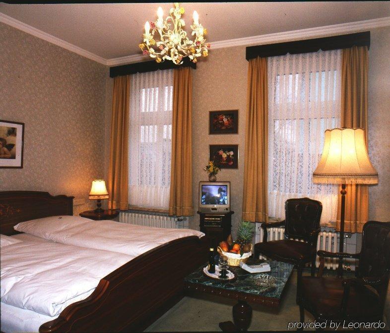 هامبورغ Hotel Stephan الغرفة الصورة