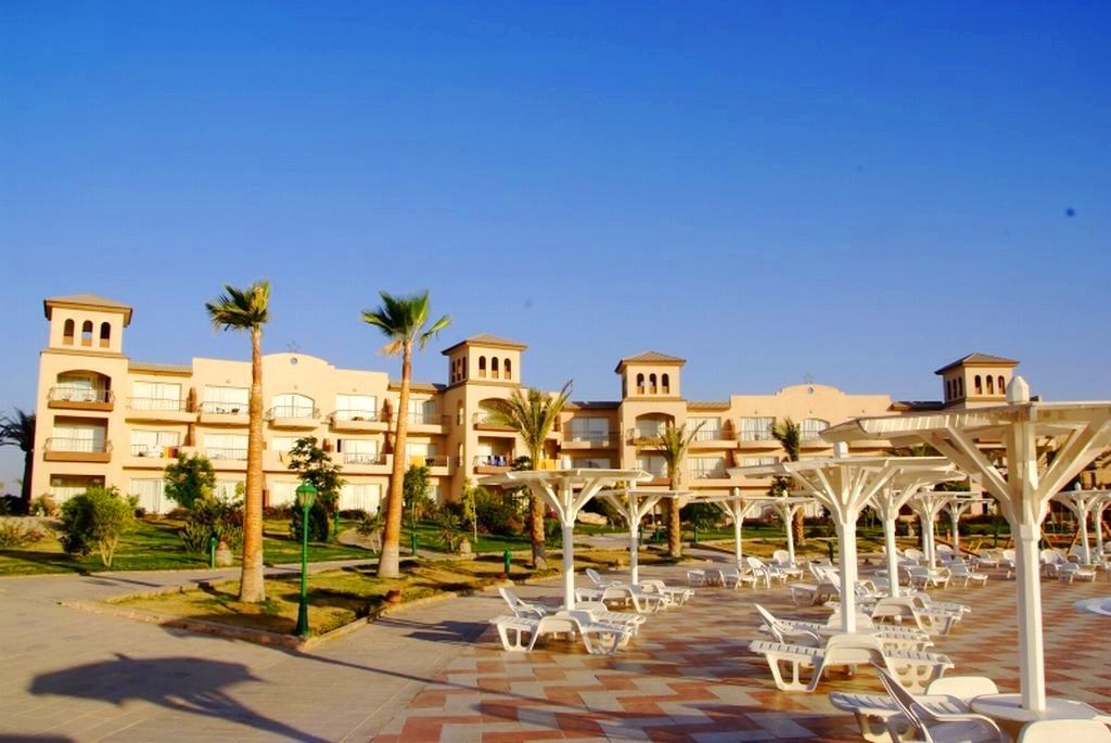 Pensee Royal Garden Beach Resort El Qoseir المظهر الخارجي الصورة