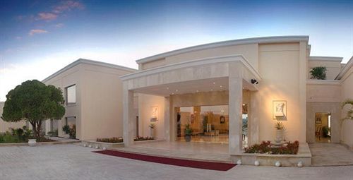 فندق Khajurāhoفي  ذا لاليت تيمبل فيو كاجوراهو المظهر الخارجي الصورة