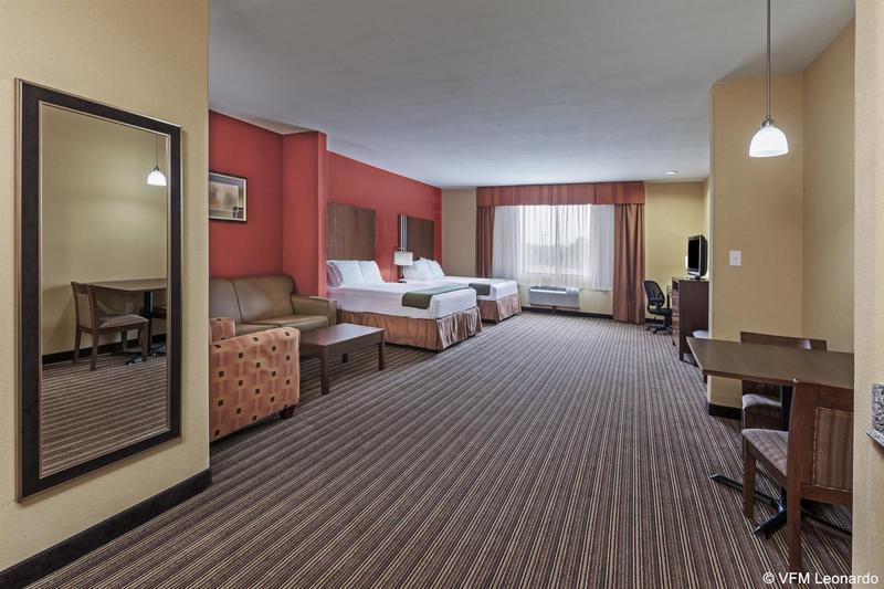 فندق كليفلاندفي  فندق وأجنحة هوليداي إن إكسبريس كيليفلاند - إم إس المظهر الخارجي الصورة