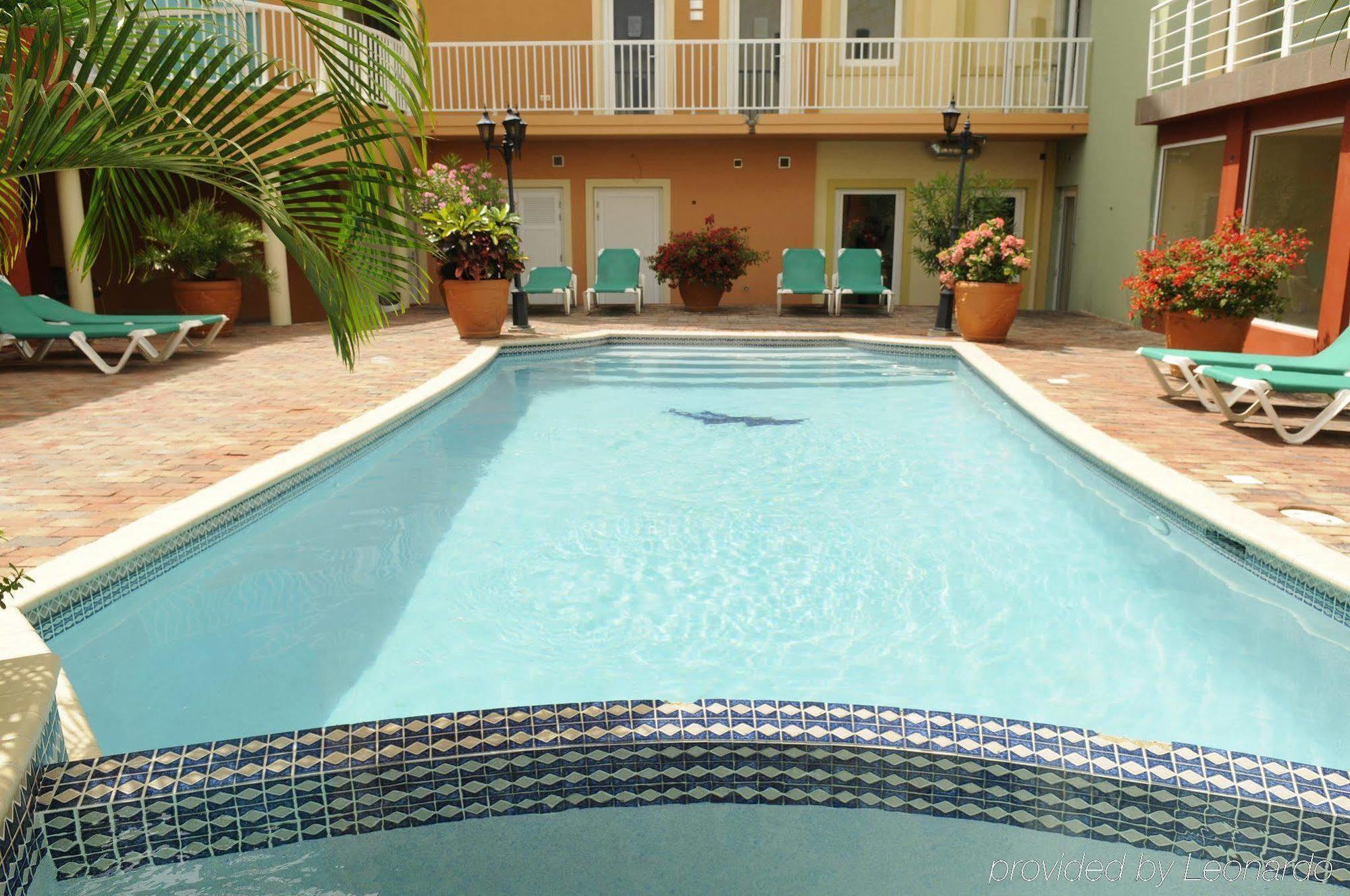 E M City Hotel Curacao المرافق الصورة