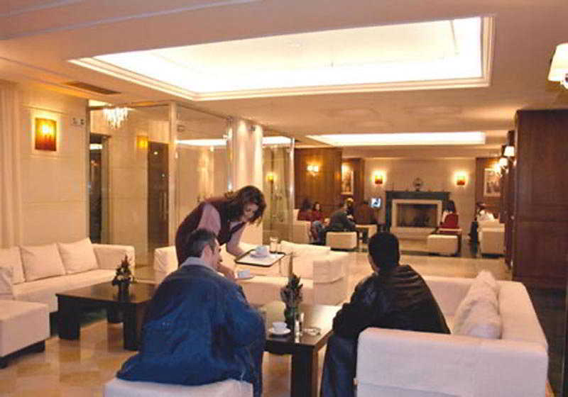 كالامباكا Hotel Antoniadis المظهر الخارجي الصورة