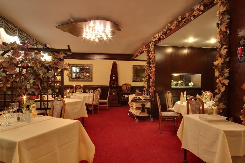 إرلانجن Hotel Grille المطعم الصورة