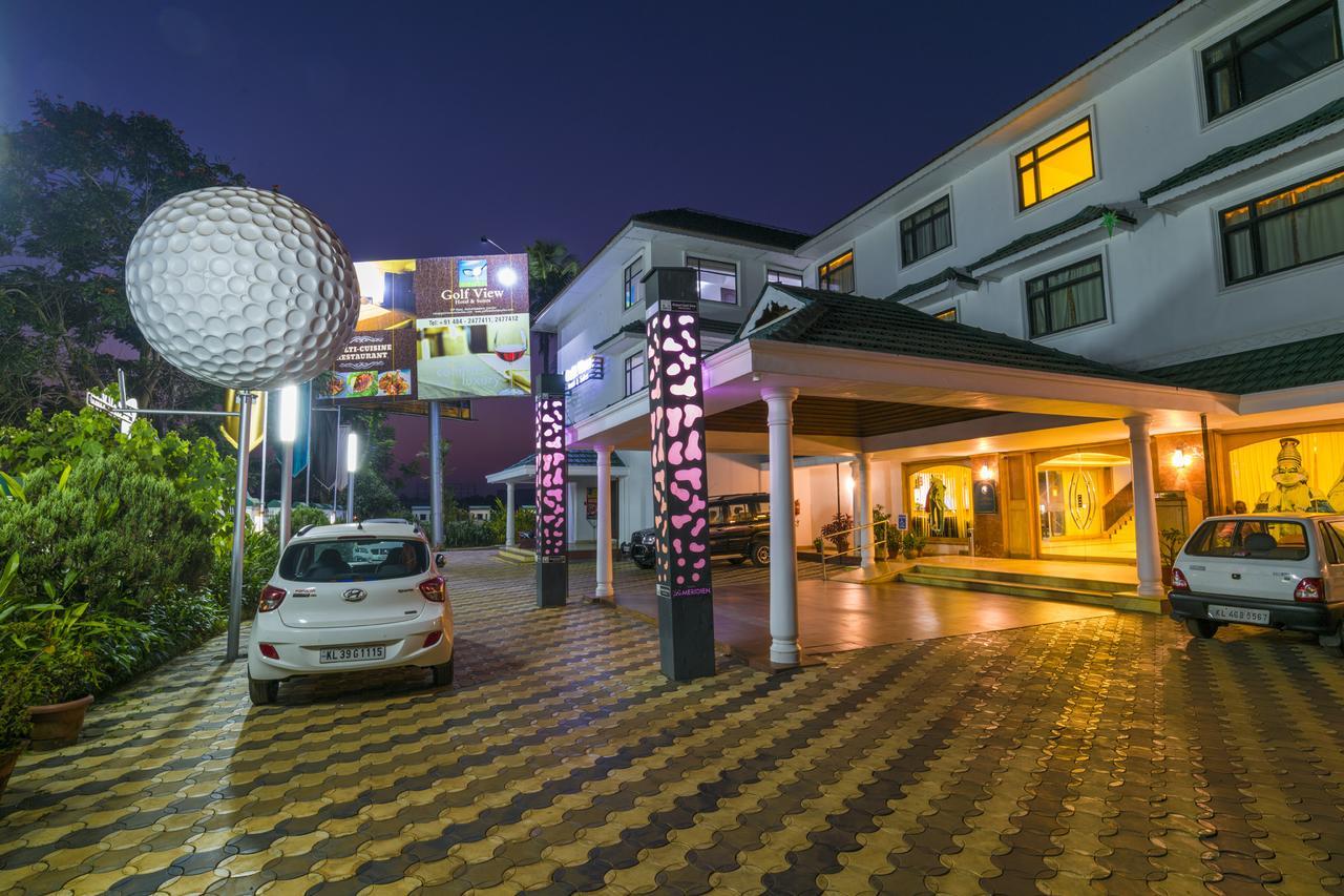 نيدومباسيري فنادق وأجنحة جولف فيو المظهر الخارجي الصورة