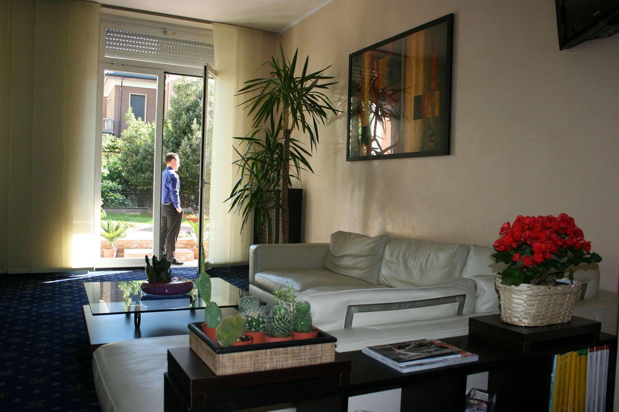 فندق ميلانفي  فندق فييرا كونغريسّي المظهر الخارجي الصورة
