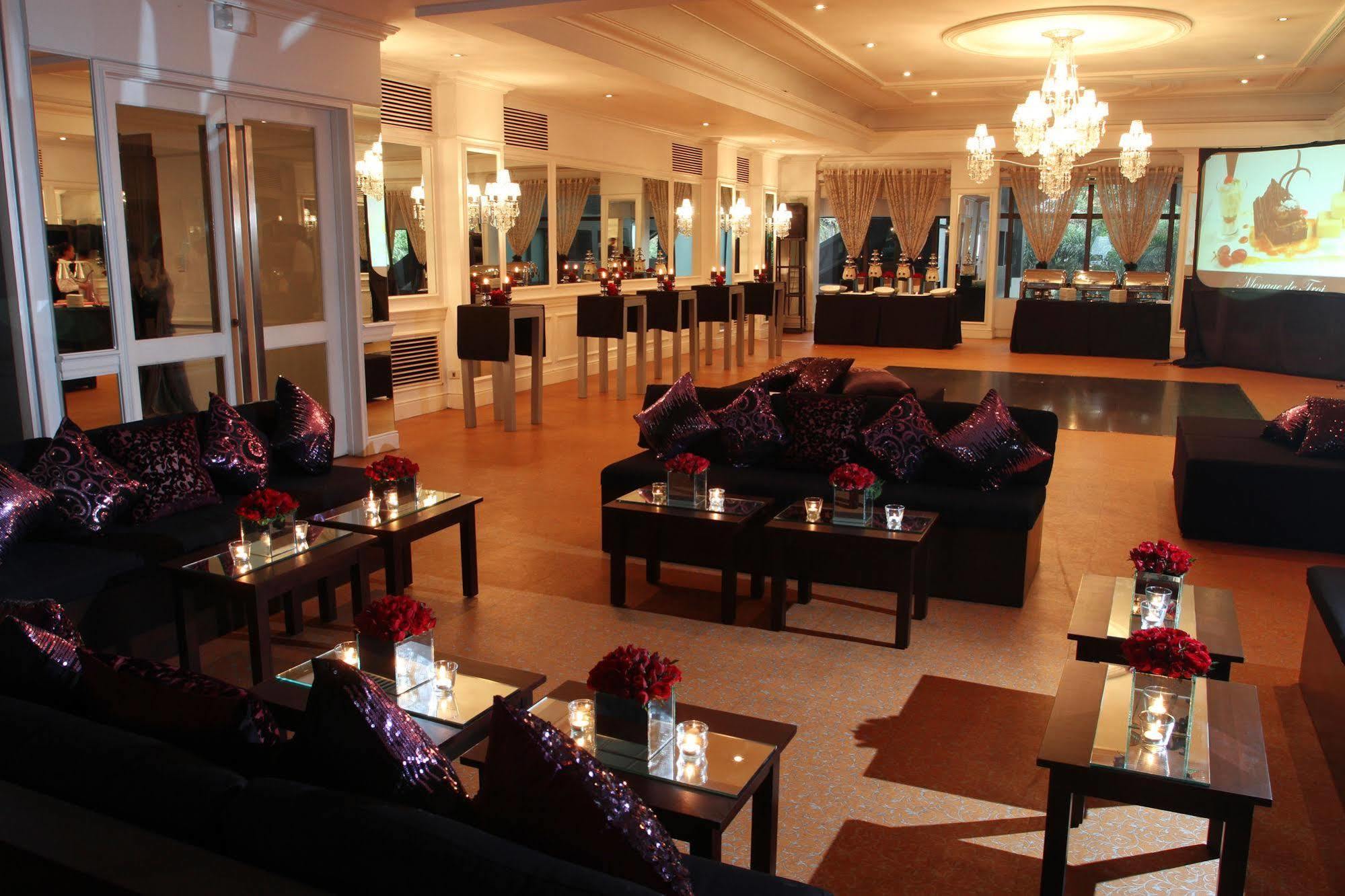 فندق كويزون سيتيفي  فندق سولو ريفييرا المظهر الخارجي الصورة