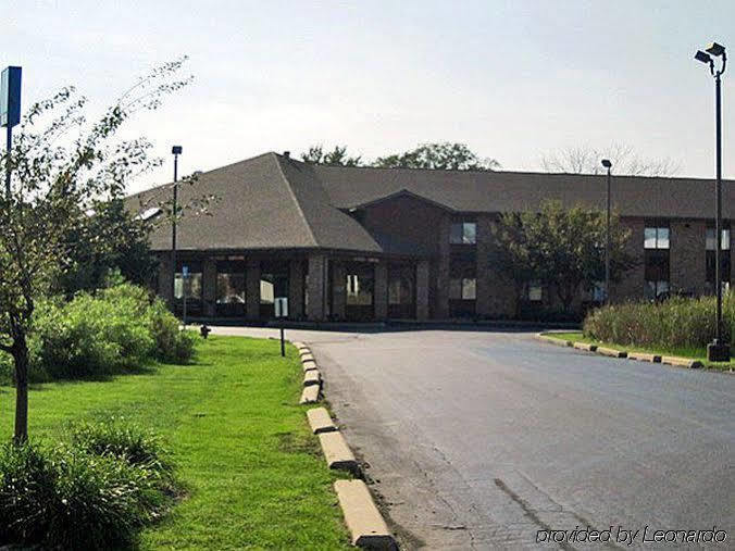 Cutlerville Quality Inn Grand Rapids South-Byron Center المظهر الخارجي الصورة