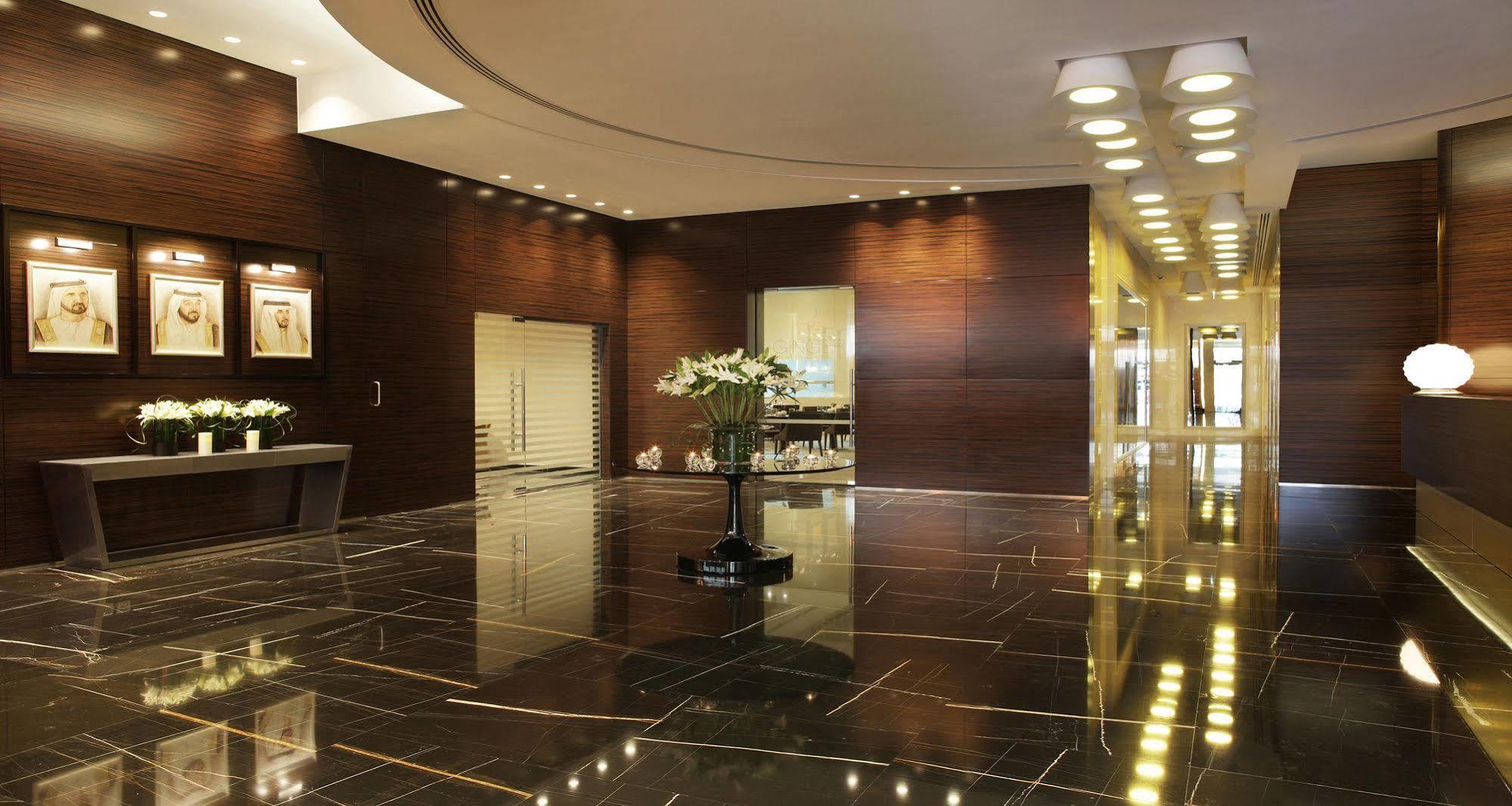 فندق فندق كوزموبوليتان دبي المظهر الخارجي الصورة
