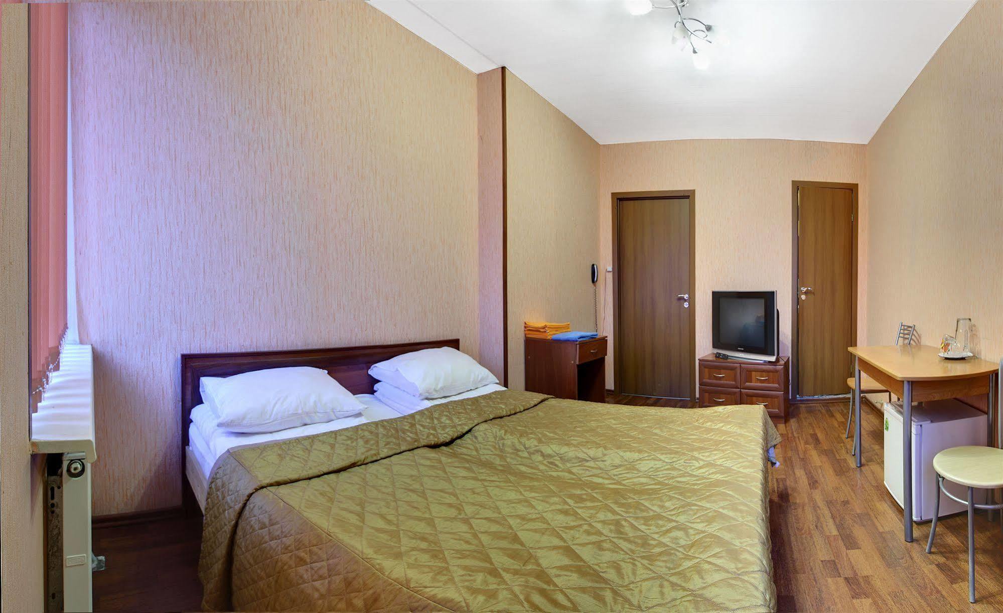 فندق سانت بطرسبرغفي  فندق آر إيه تامبوفسكايا 11 المظهر الخارجي الصورة
