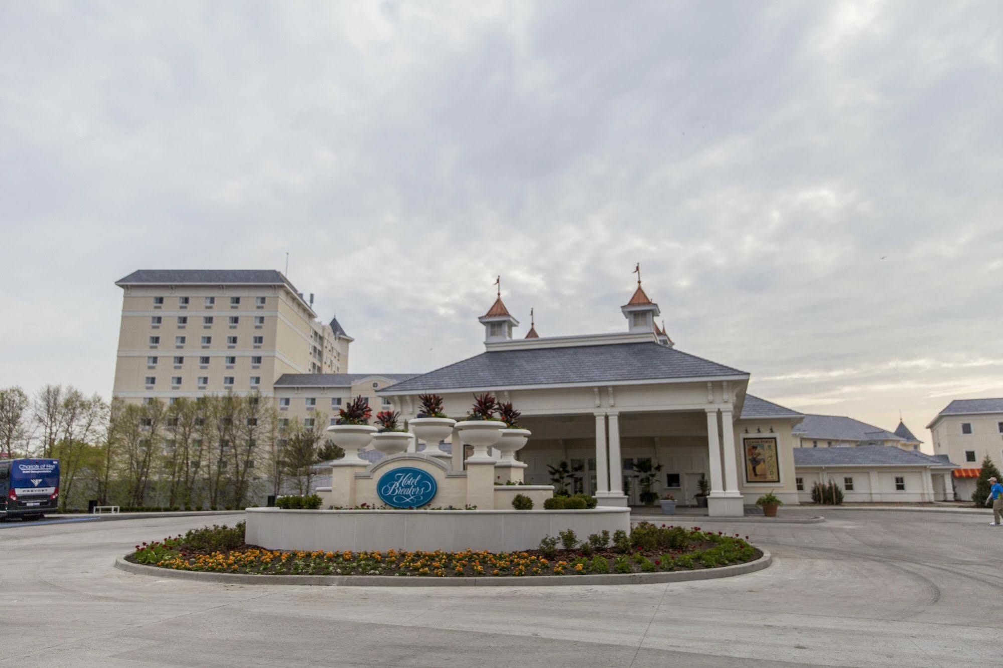 فندق ساندسكايفي  سيدار بوينتس هوتل بريكرز المظهر الخارجي الصورة