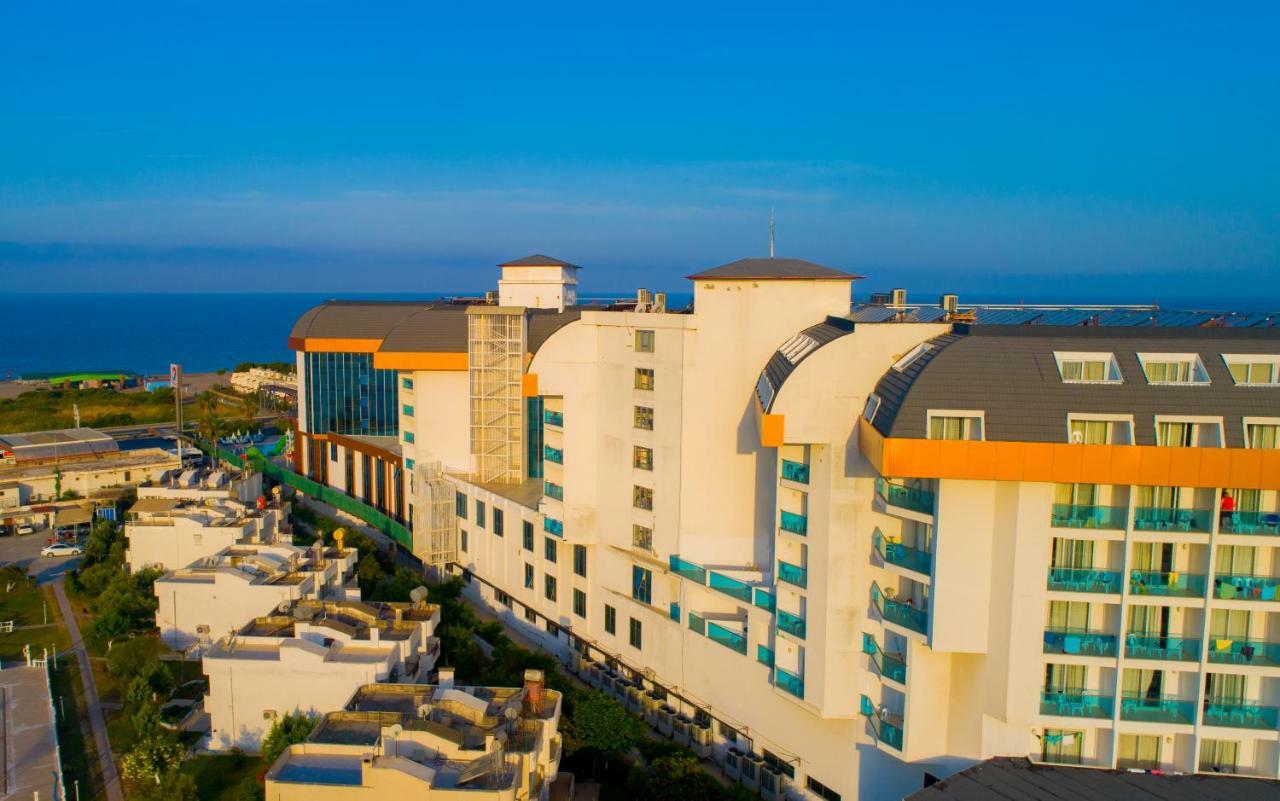 سيدي Throne Beach Resort & Spa المظهر الخارجي الصورة