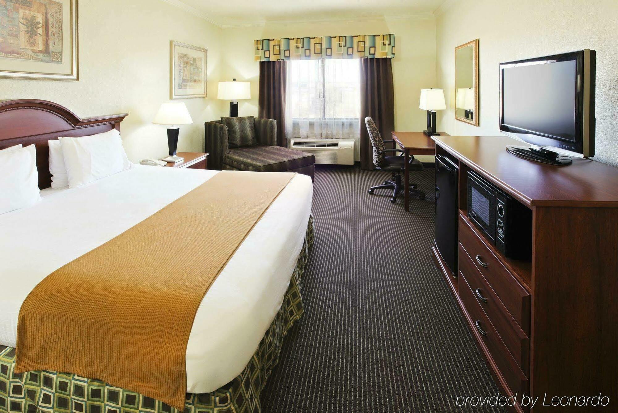 فندق غرينفيلفي  فندق وأجنحة هوليداي إن إكسبريس جرين فيل الغرفة الصورة