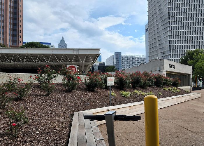 North Avenue MARTA Station photo