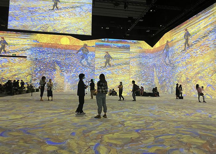 Melbourne Convention and Exhibition Centre photo