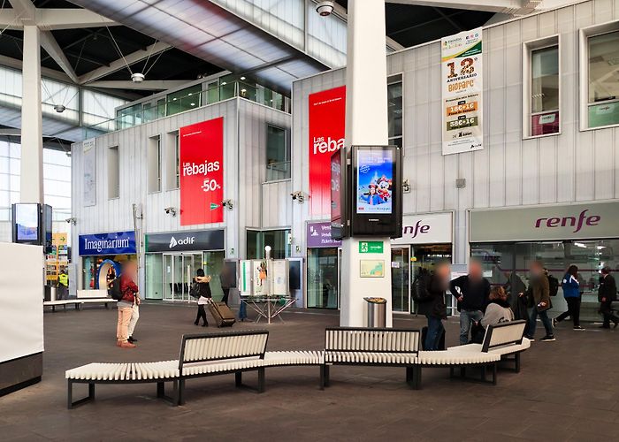 Joaquin Sorolla Train Station photo