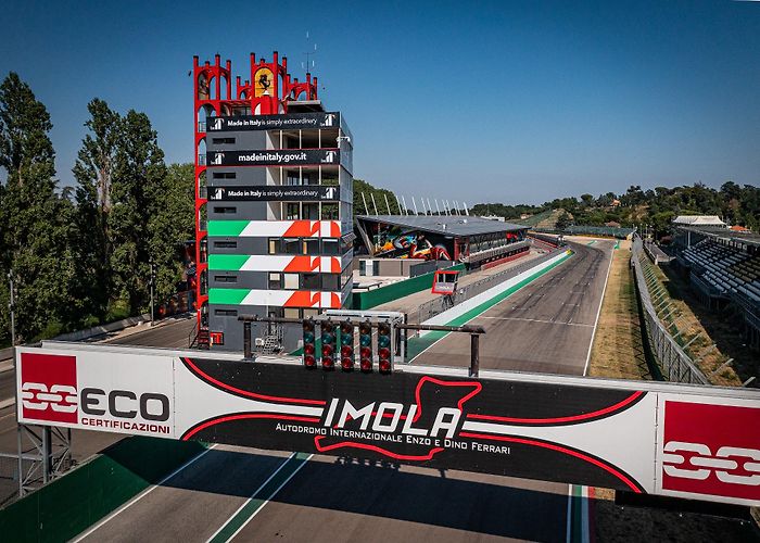 Imola Circuit photo