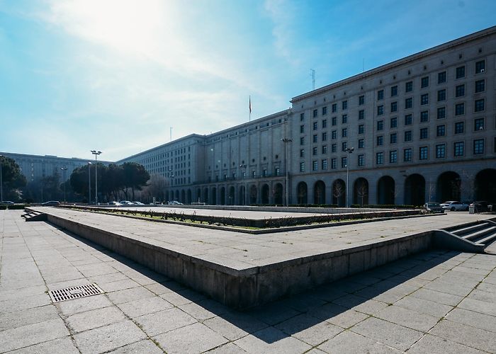 Nuevos Ministerios photo